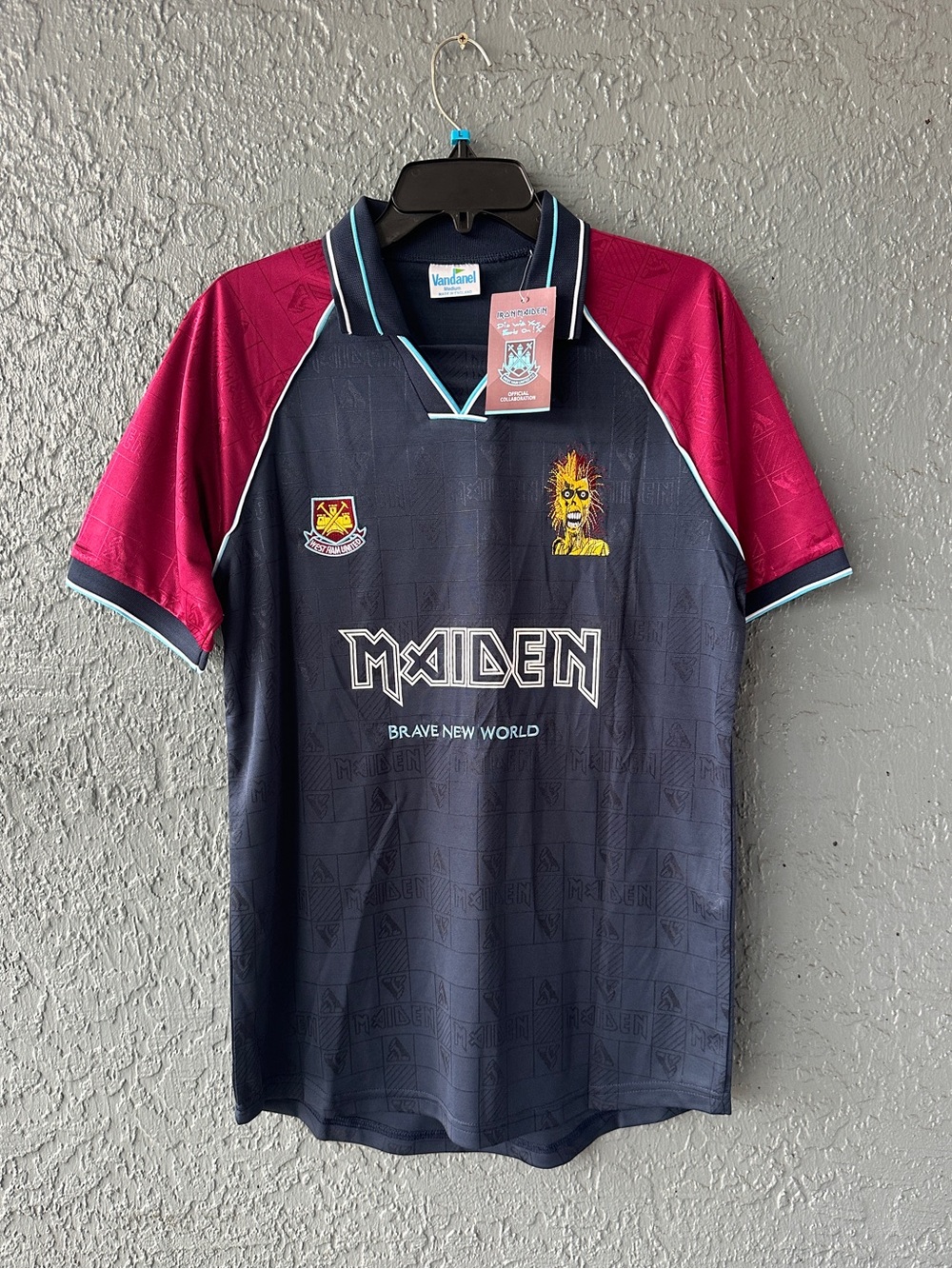 West Ham Iron Maiden Jersey Brave New World Blue Red Men’s - Picture 2 of 4